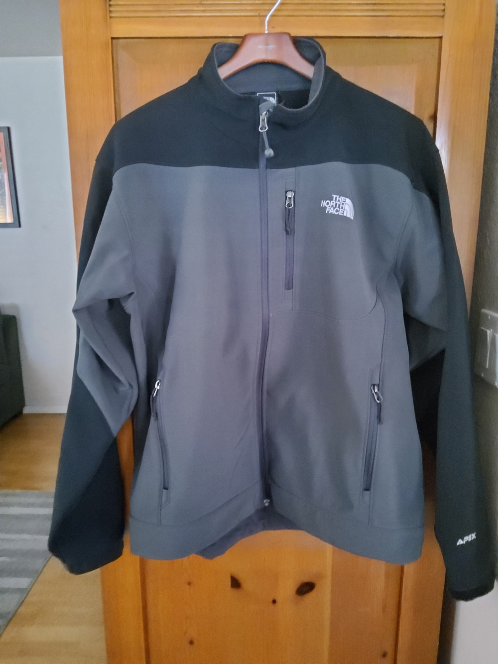 The North Face Men’s APEX Jacket/Coat Size L EUC
